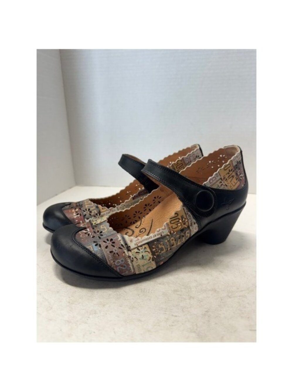 Portofino License Plate Print Leather Mary Jane Heels Black Multi Size 38 7.5